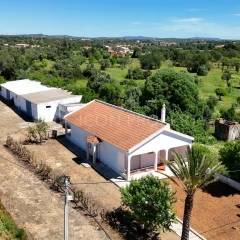 The Ultimate Work-Live Estate, 3 Bedroom Villa with Massive Warehousing in Guia