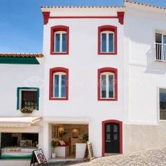 Traditional Portuguese 2 Bedroom Town House in Albufeira's “Old Town” Historic Centre
